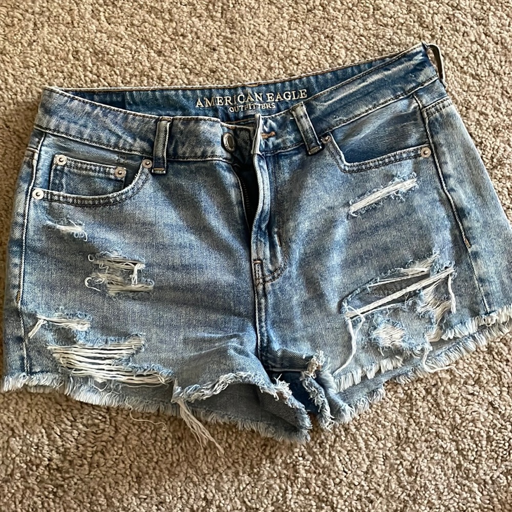 AE Jean short